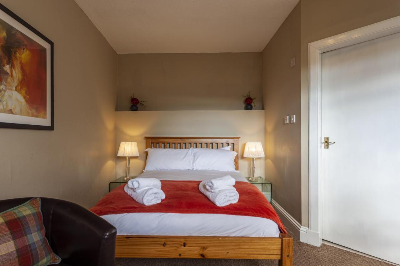 Rooms At Ravenous Beastie South Queensferry Buitenkant foto